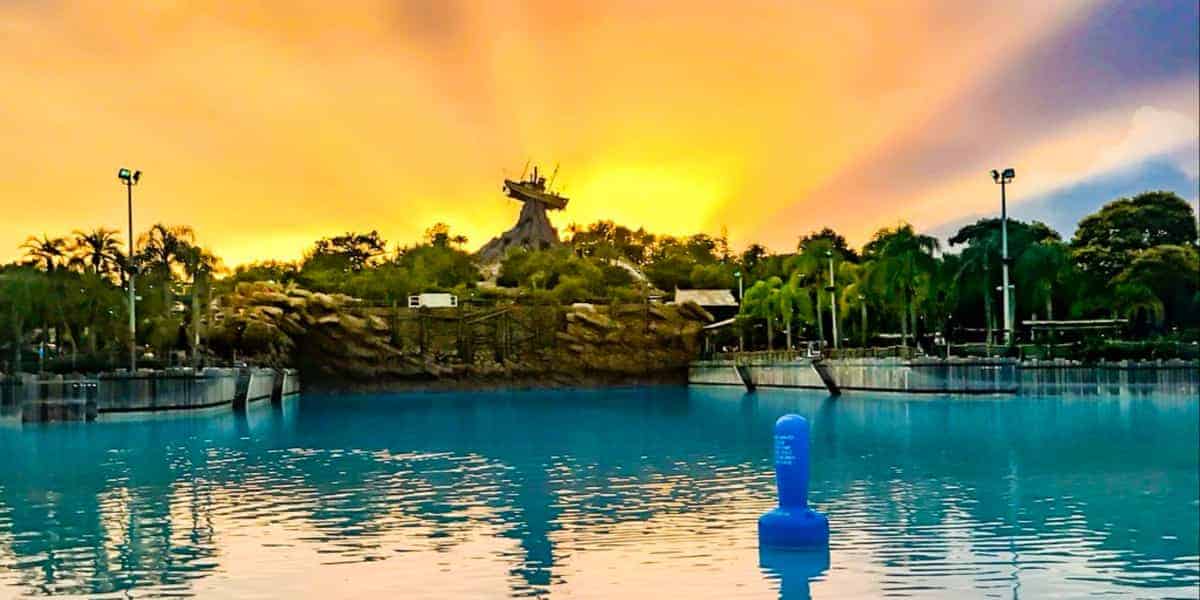 disney-water-park-tips-a-guide-to-typhoon-lagoon-blizzard-beach